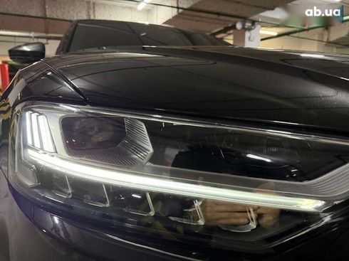 Audi A8 2021 - фото 15