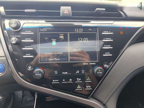 Toyota Camry 2019 - фото 23