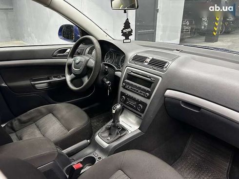 Skoda Octavia 2012 - фото 14