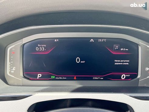Volkswagen passat alltrack 2019 - фото 24