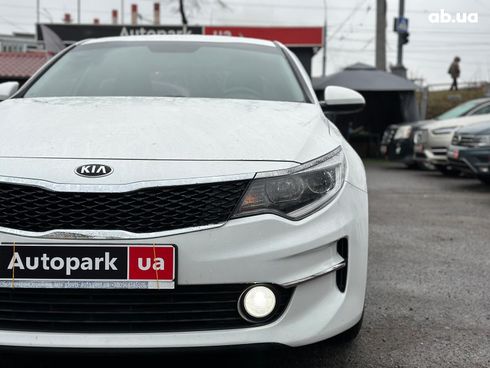 Kia K5 2017 белый - фото 7