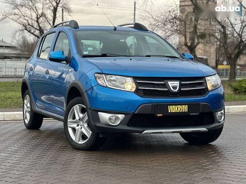 Dacia Sandero Stepway 2013 - фото 6