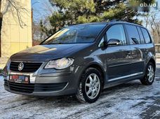 Продаж вживаних Volkswagen Touran 2008 року в Дніпрі - купити на Автобазарі