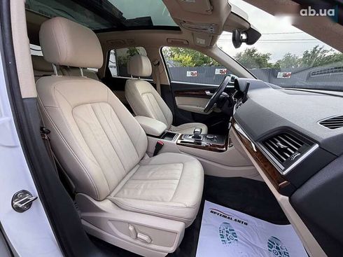 Audi Q5 2018 - фото 24