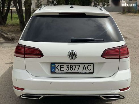Volkswagen Golf 2020 - фото 5