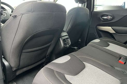 Jeep Cherokee 2017 - фото 12
