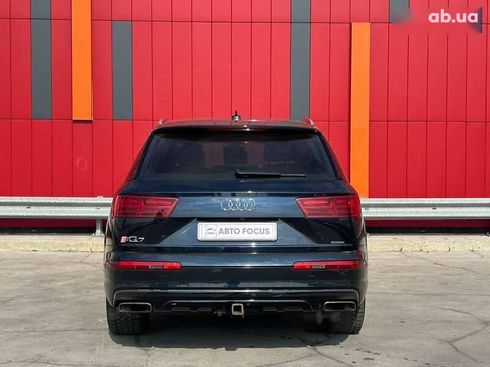 Audi Q7 2017 - фото 7