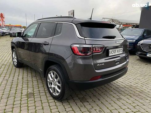 Jeep Compass 2022 - фото 7