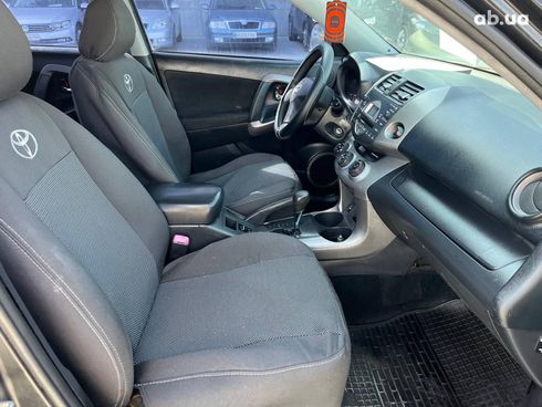 Toyota RAV4 2006 черный - фото 27