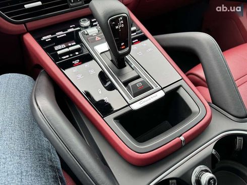 Porsche Cayenne 2022 - фото 30
