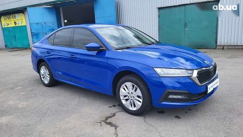 Skoda Octavia 2020 - фото 10