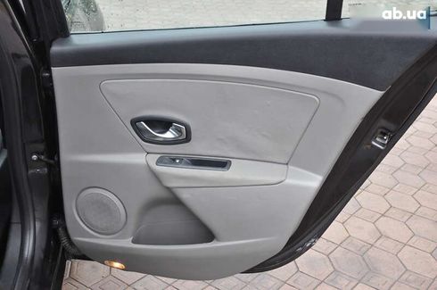 Renault Megane 2011 - фото 11