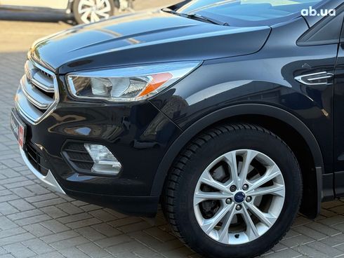 Ford Escape 2017 черный - фото 8