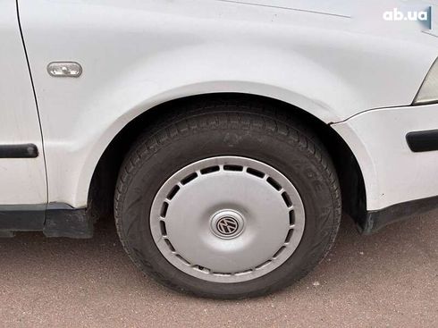 Volkswagen Passat 2001 - фото 17