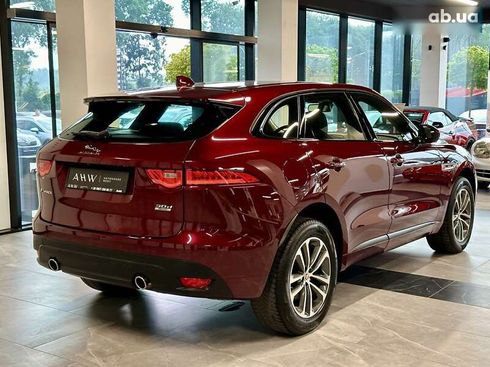 Jaguar F-Pace 2016 - фото 14