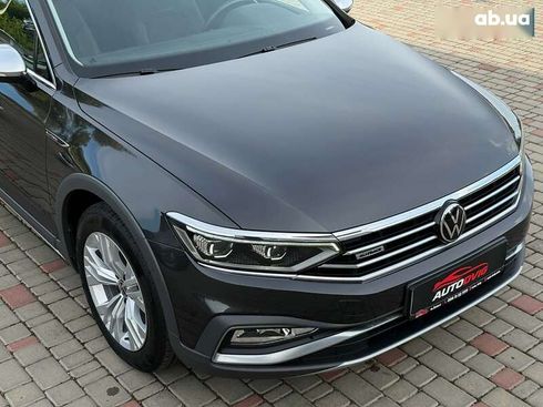 Volkswagen passat alltrack 2020 - фото 10