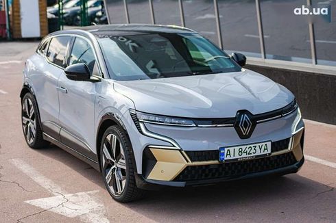 Renault Megane 2022 - фото 28