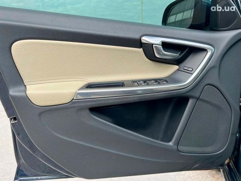 Volvo S60 2012 синий - фото 15