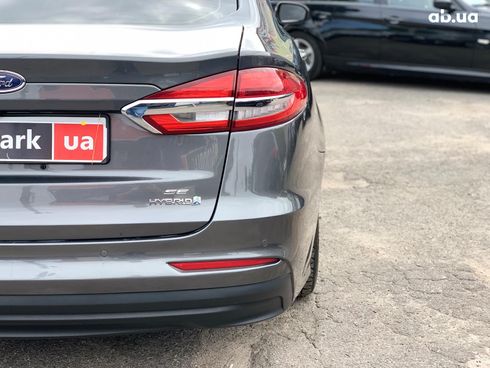 Ford Fusion 2018 серый - фото 10
