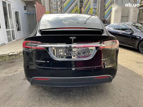 Tesla Model X 2018 - фото 4