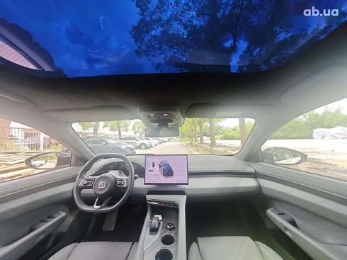 Zeekr 001 2024 - фото 12