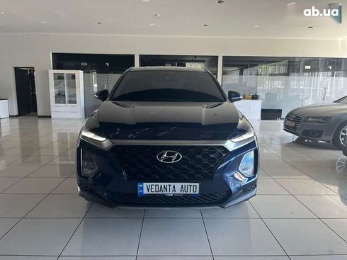 Hyundai Santa Fe 2018 - фото 2