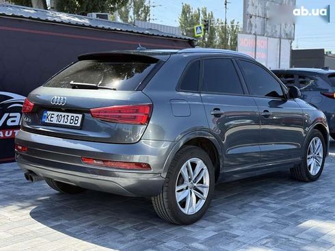 Audi Q3 2017 - фото 12