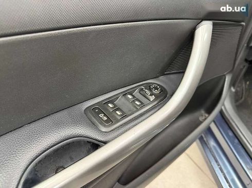 Peugeot 308 2012 - фото 17