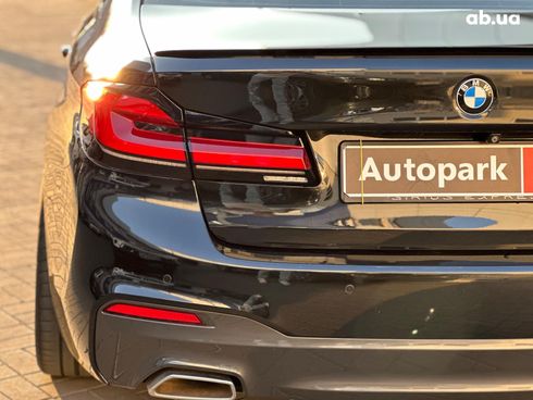 BMW 5 серия 2017 черный - фото 12