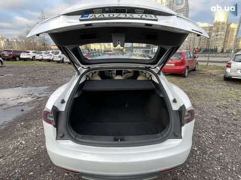 Tesla Model S 2013 - фото 10