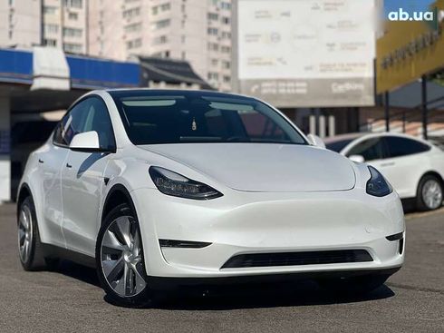 Tesla Model Y 2022 - фото 2