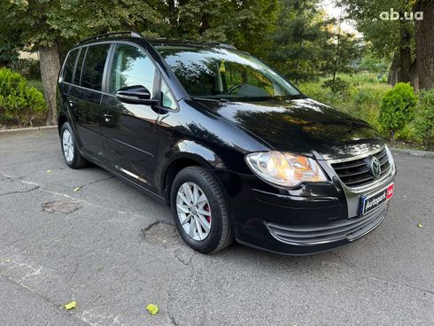 Volkswagen Touran 2009 черный - фото 3