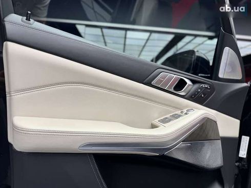 BMW X7 2021 - фото 26