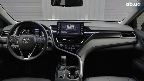 Toyota Camry 2023 - фото 26