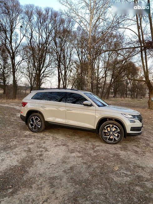 Skoda Kodiaq 2021 - фото 18