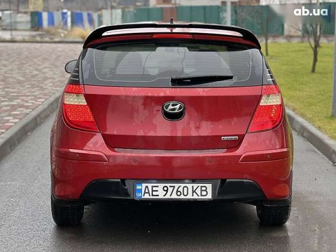 Hyundai i30 2011 - фото 6