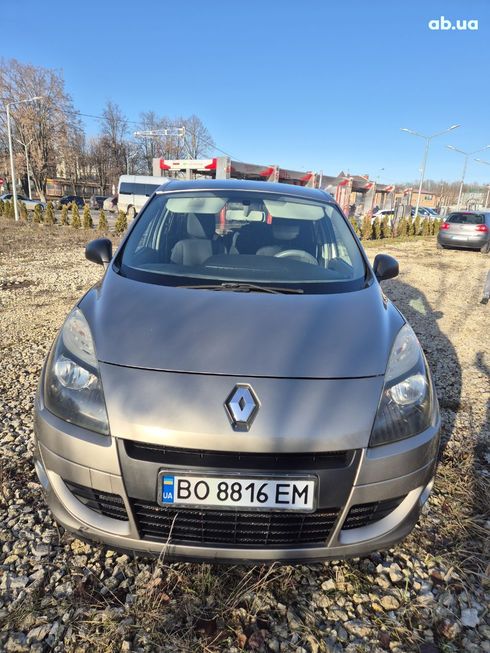 Renault Scenic 2009 бежевый - фото 8