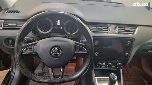 Skoda Octavia 2020 - фото 12