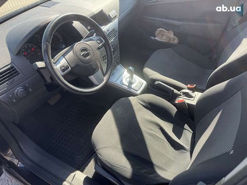 Opel Astra 2012 - фото 13