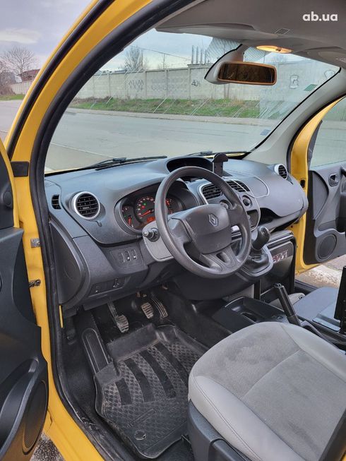 Renault Kangoo 2018 желтый - фото 10
