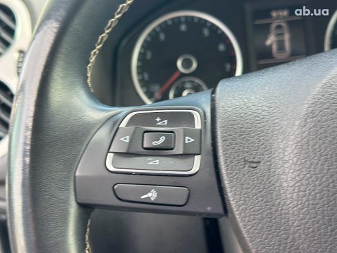 Volkswagen Tiguan 2016 белый - фото 19