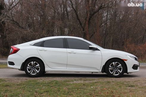 Honda Civic 2018 - фото 6