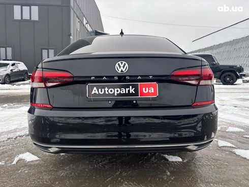 Volkswagen Passat 2020 черный - фото 6