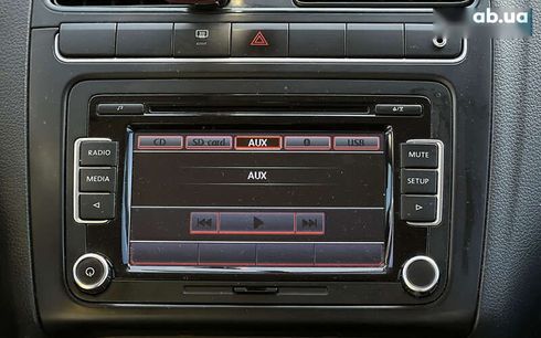 Volkswagen Polo 2010 - фото 12