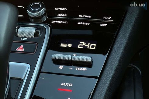 Porsche Cayenne 2019 - фото 18