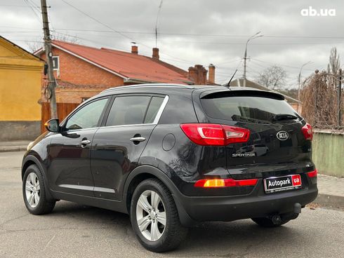 Kia Sportage 2010 черный - фото 11