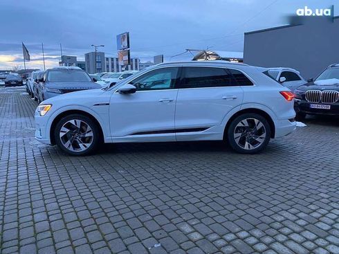 Audi E-Tron 2020 - фото 4