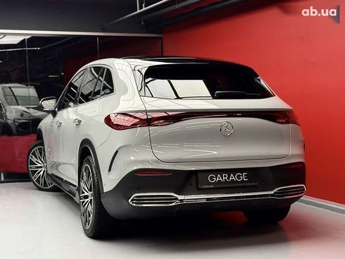 Mercedes-Benz EQE-Класс 2023 - фото 28