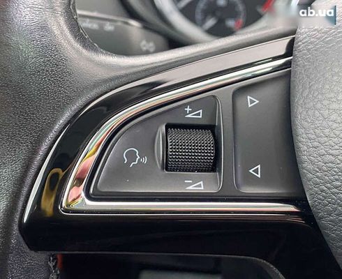 Skoda Octavia 2017 - фото 10