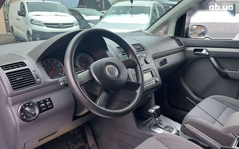 Volkswagen Touran 2005 - фото 8